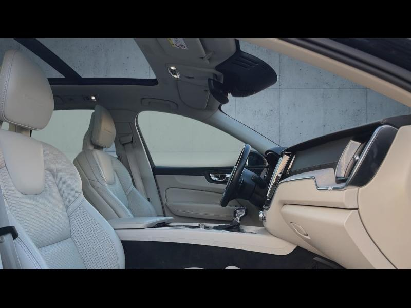 VOLVO XC60 d’occasion à vendre à MARSEILLE chez ACTION AUTOMOBILE DU VAR (Photo 11)