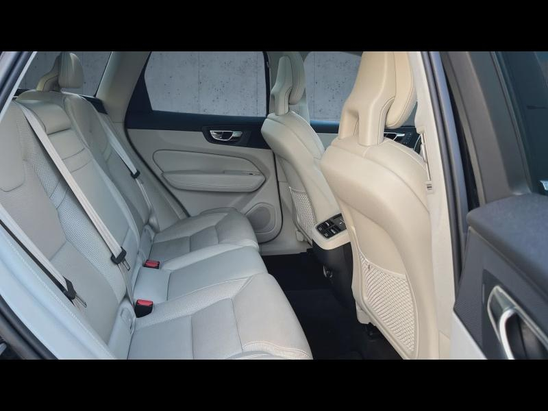 VOLVO XC60 d’occasion à vendre à MARSEILLE chez ACTION AUTOMOBILE DU VAR (Photo 12)